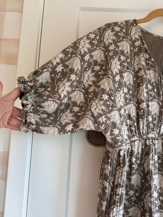 Rylee+ cru Women’s Mandi Button-Front Maxi Dress - garden green/White - Picture 3 of 7